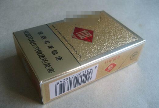 新郑龙湖在那批发香烟