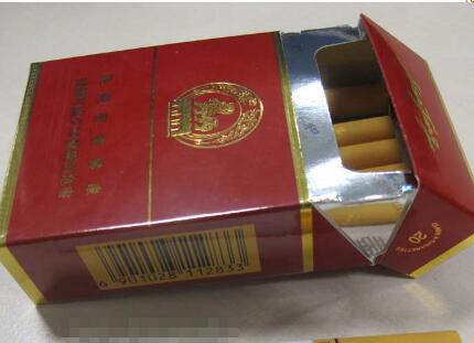细薄荷爆珠香烟